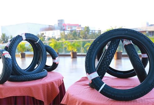 Maxxis Tyres, India Yamaha Motor ink strategic retail partnership