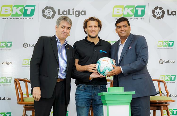 Football legend and LaLiga ambassador Diego Forlan flanked by Rajiv Poddar and Jose Antonio Cachaza at the BKT-LaLiga partnership announcement.