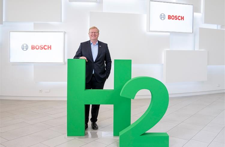 Dr Stefan Hartung: Bosch is upping the pace in fuel-cell and hydrogen technology. “Where electromobility is concerned, we are registering a consistently high order intake.”