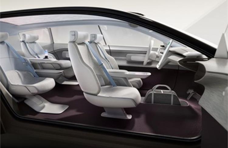 Designers have repositioned the seats, optimised the roof profile and lowered the hood of the Concept Recharge.