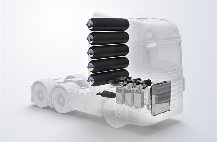 The long-term goal of the cooperation is to manufacture complete fuel cell systems for the European, North American, and Asian markets.