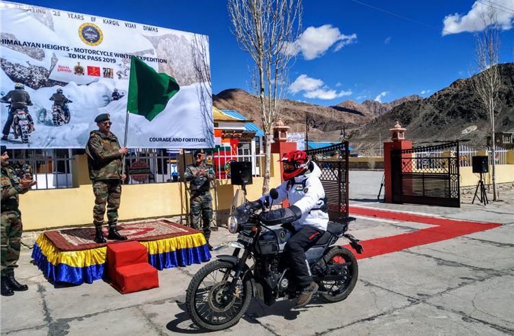 Himalayan Heights bike expedition to Karakoram Pass flagged off