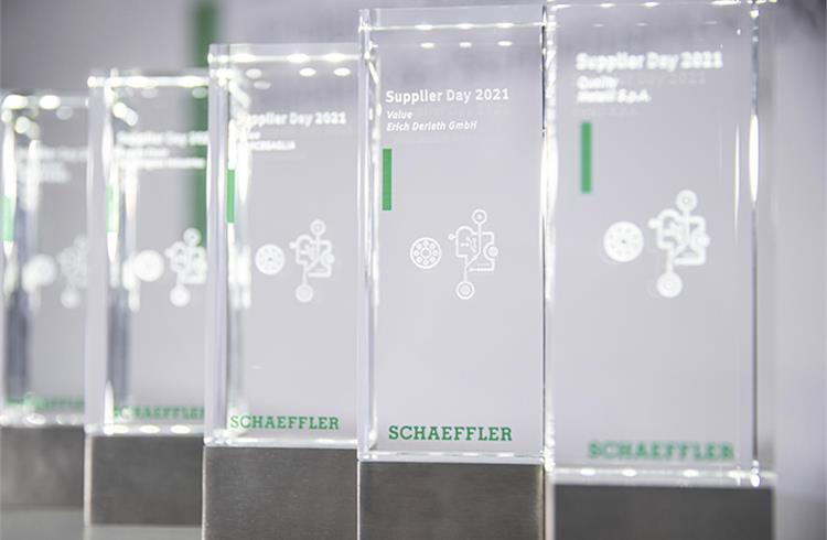 Schaeffler honours its top 17 suppliers including India’s Delux Bearings