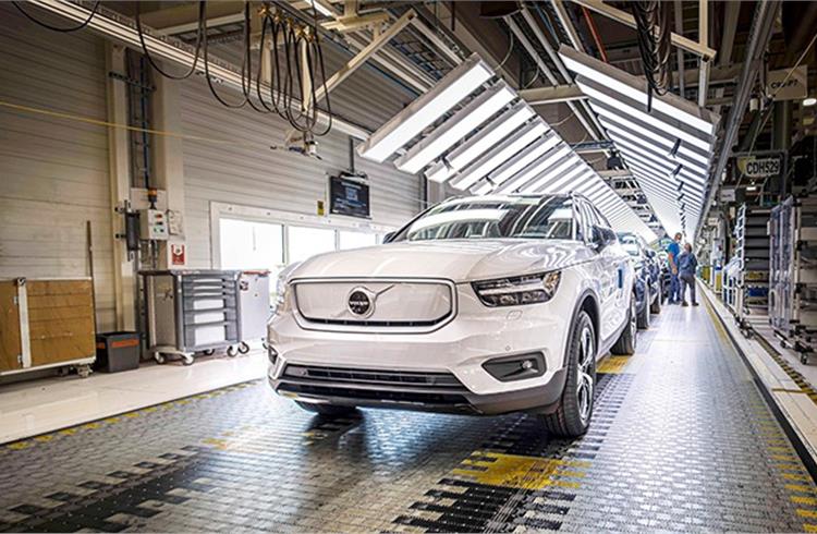 Production of the Volvo XC40 Recharge has begun at the plant in Ghent, Belgium.