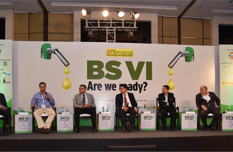 Session V: L-R: TVS’ Vinay Harne; Ashok Leyland’s Krishnan Sadgopan; Tata Cummins’ Ashwath Ram; Hormazd Sorabjee; Tata Motors’ Rajendra Petkar; KK Gandhi and Hanon Climate System India’s Kunal Ahuja.