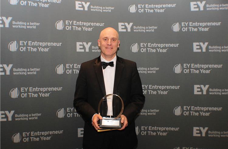 BorgWarner president and CEO bags EY Entrepreneur of the Year 2014 award