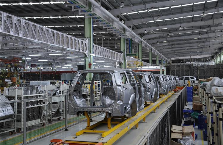 Representational image of an automobile manufacturing plant.