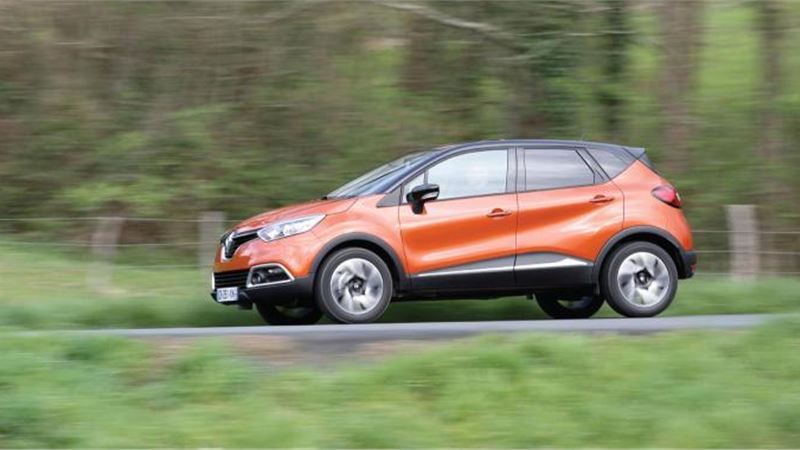 Renault and Mercedes SUVs drive Europe new car sales in April