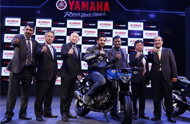 L-R: Ravindra Singh, VP, Yamaha Motor India Sales; Hiro Aki Fujita, chairman, Yamaha Motor India-G Cos; Masaki Asano, MD, Yamaha Motor India Sales; actor John Abraham; Roy Kurian, VP (Sales and Market