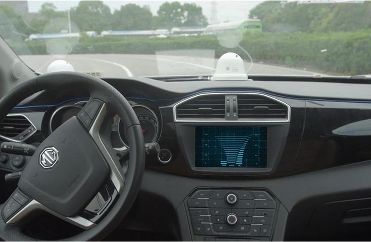 SAIC and Huawei conduct tele-operated driving test in Shanghai