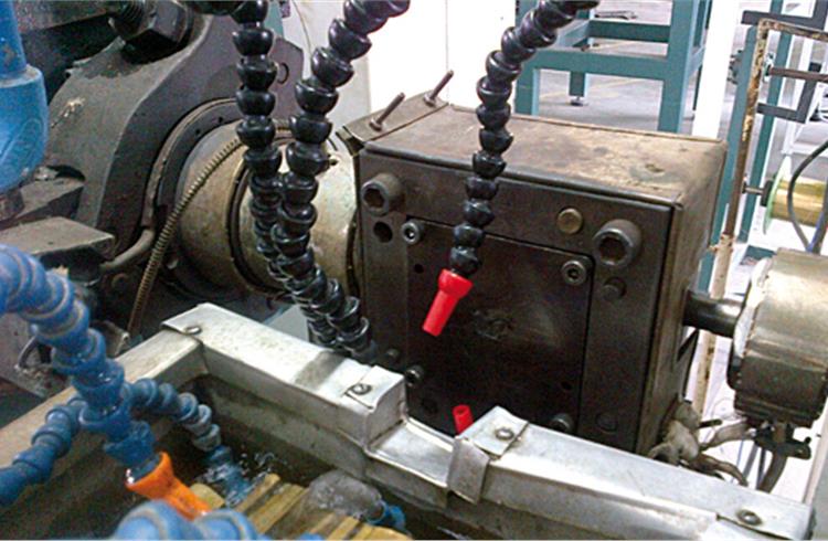 2012 Lightweighting Special: ASP pushes TPV tech for sealing systems