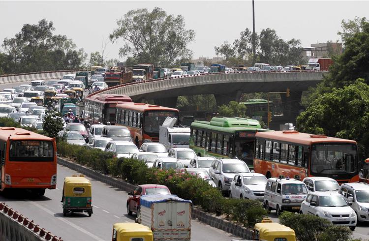 Delhi Transport Department begins de-registering 15-year-old diesel vehicles