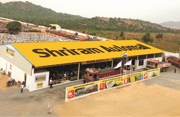 Shriram Automall enters Limca Book of Records for highest bidding events
