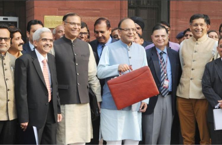 The Union Minister for Finance, Corporate Affairs and Information & Broadcasting, Arun Jaitley along with Minister of State for Finance, Jayant Sinha to present the General Budget 2016-17, in New Delh