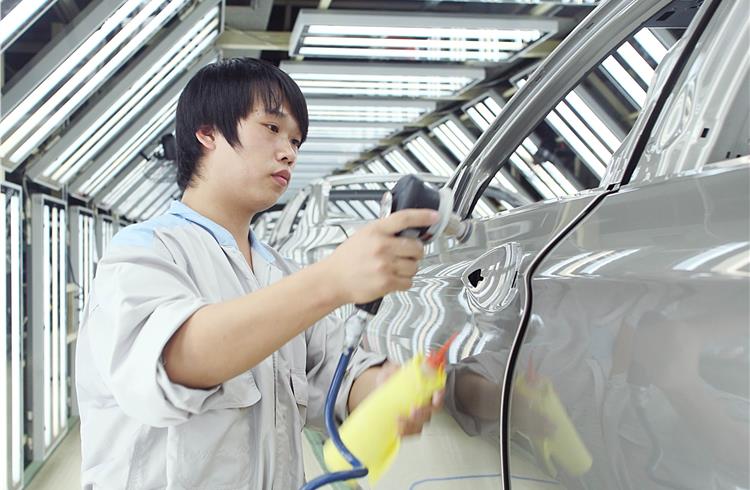 Manufacturing of the BMW 5 Series Long Wheelbase at the BMW Brilliance Automotive plant in Dadong, Shenyang, China.