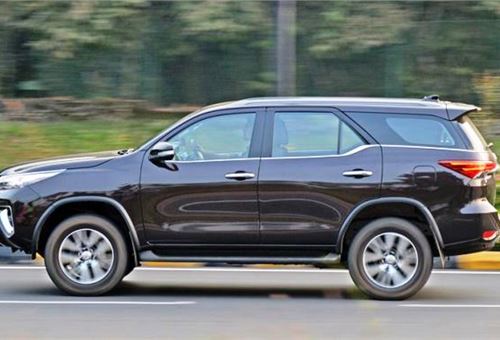 Toyota Fortuner races past 1 lakh sales mark in India