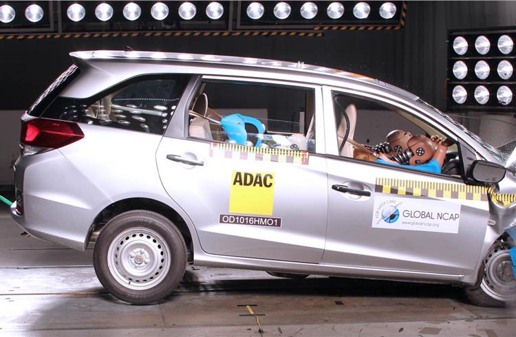 Renault Kwid and Honda Mobilio GNCAP crash tests