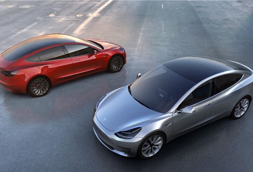Tesla raises $1 billion capital ahead of Model 3 production