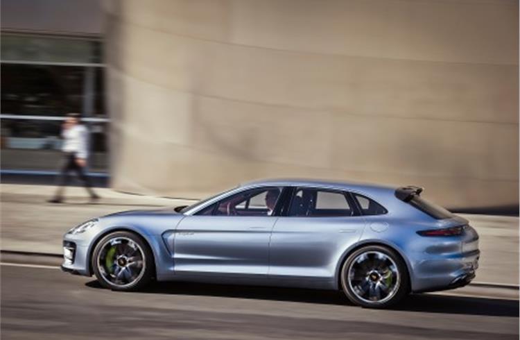 The Porsche Panamera Sport Turismo concept from 2012 hinted at new model.