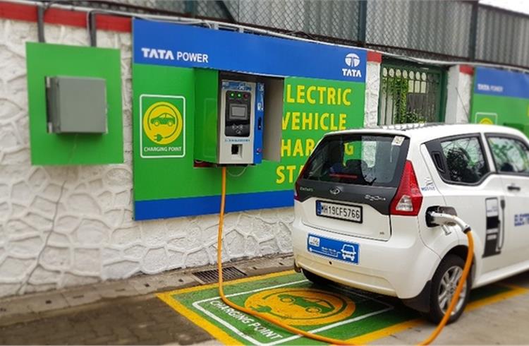 NITI Aayog plans 135 charging stations in Delhi-NCR