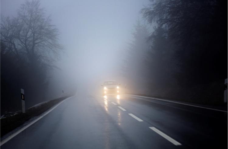 Int’l Road Federation urges India to make fog lamps mandatory to reduce road accidents