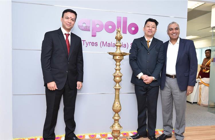 Satish Sharma, president, Asia Pacific, Middle East and Africa (far right); Victor Siew, Divisional Head - Malaysia (centre), and Shubhro Ghosh, Group Head, ASEAN, Middle East & Africa, Apollo Tyres (