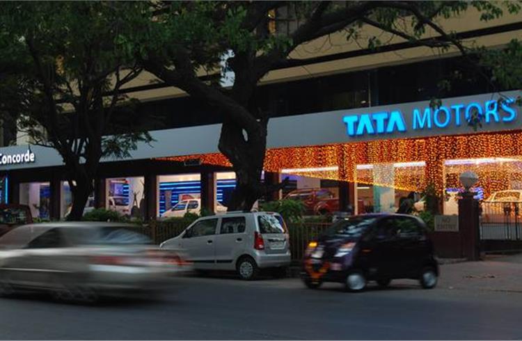 Tata Motors reports loss in Q2 as JLR hit by Tianjin blasts