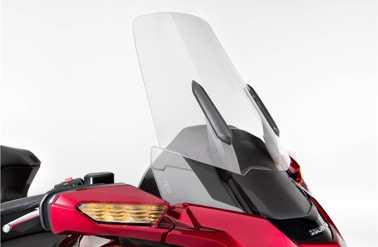 Honda opens bookings for 2018 DCT-equipped Gold Wing Tourer