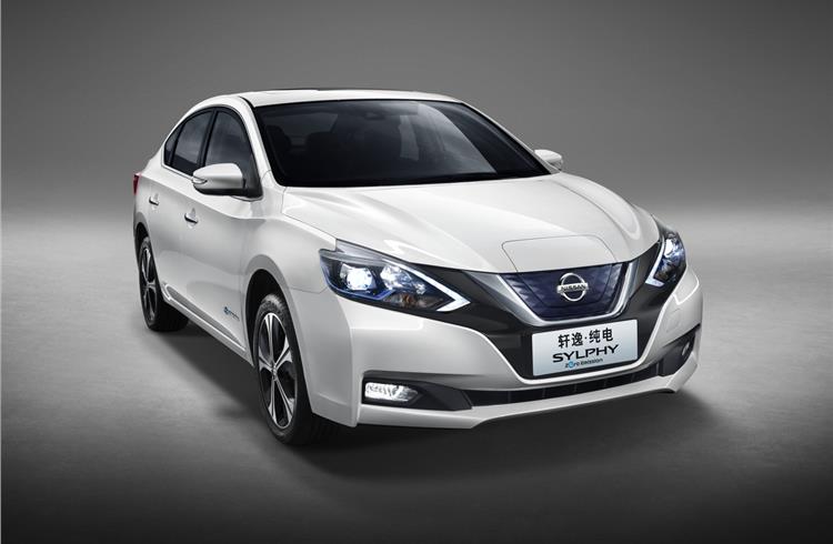 Nissan Sylphy Zero Emission: Leaf-based EV for China