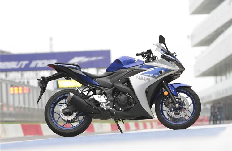 Yamaha YZF-R3 sees good opening sales in India