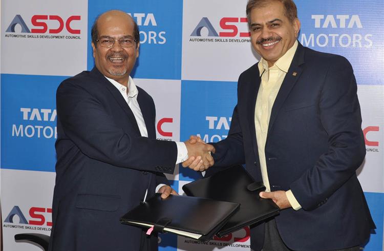 L-R: Sunil Chaturvedi, CEO, Automotive Skill Development Council,  and Gajendra Chandel, Chief Human Resource Officer, Tata Motors, at the MoU signing ceremony.