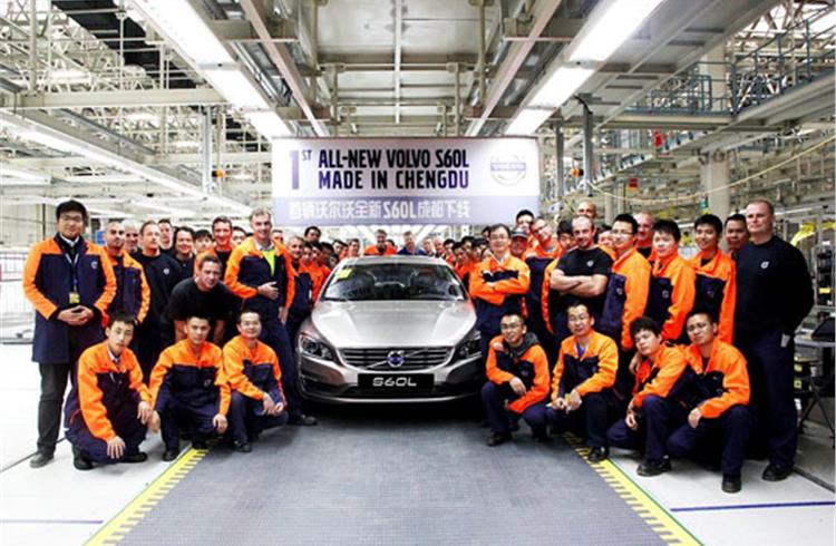Volvo Cars begins series production of S60L at Chengdu plant