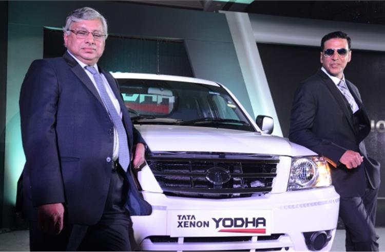 Ravi Pisharody, executive director – Commercial Vehicles, Tata Motors and Akshay Kumar, brand ambassador for Tata Motors' commercial vehicles with the Xenon Yodha.
