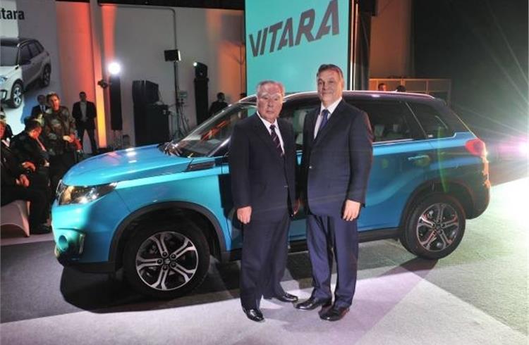 Osamu Suzuki, chairman, Suzuki Motor Corp, and Dr Viktor Orbán, prime minister of Hungary, at the Vitara rollout on March 5.