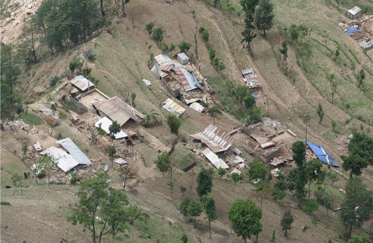 An aerial view of an earthquake-hit village taken from an IAF aircraft on the way to Narain Thang near Kathmandu on April 27, 2015 (Photo: PIB)