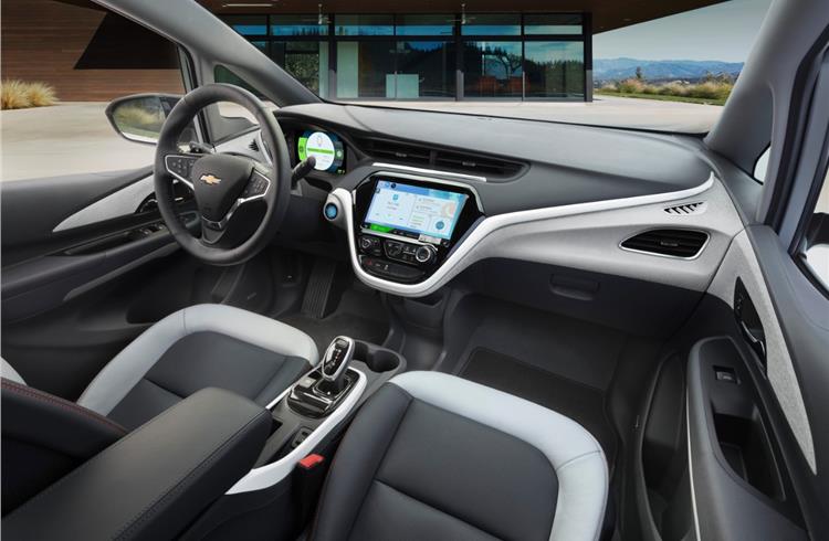 GM unveils new Chevrolet Bolt EV at CES