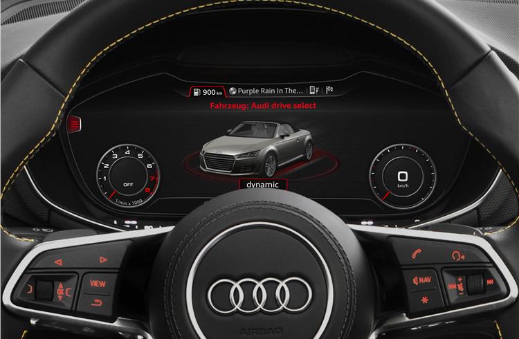 The Audi virtual cockpit, a fully digital instrument cluster, is completely driver-focussed.