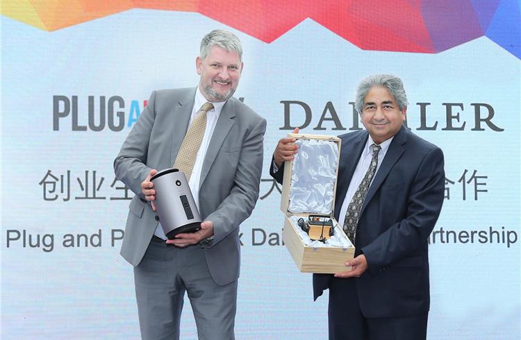 L-R: Marc Lampe, Chief Information Officer at Daimler Greater China, and Rahim Amidi, founder of Plug and Play.