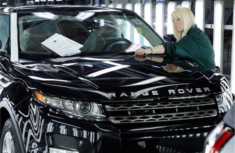 35,000 candidates apply for 1,000 jobs at JLR’s Halewood plant