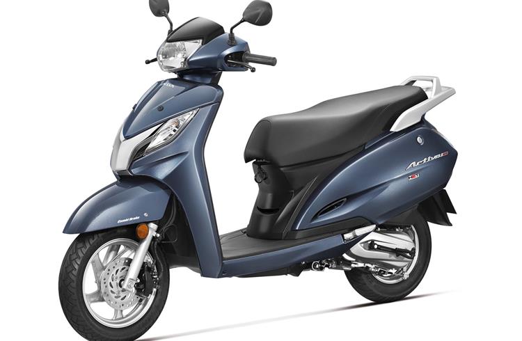 The Activa 125, Honda's first scooter model in the 125cc category, was rolled out under the Activa brand.
