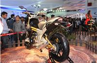 The Mojo is expected to get a single-cylinder, fuel-injected engine in the 290-300cc range.