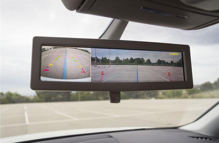 Ficosa develops intelligent interior mirror that improves rear view