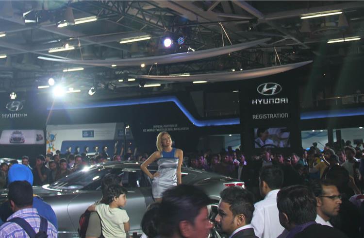 Auto Expo 2014: 60,000 showgoers throng India Expo Mart