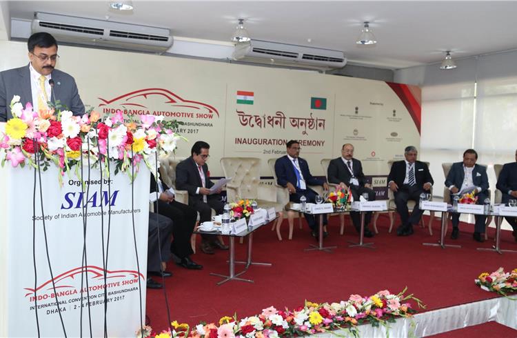 Vinod K Dasari, president, SIAM, and MD, Ashok Leyland: “India will extend whole-hearted support to help develop the automotive industry in Bangladesh.”