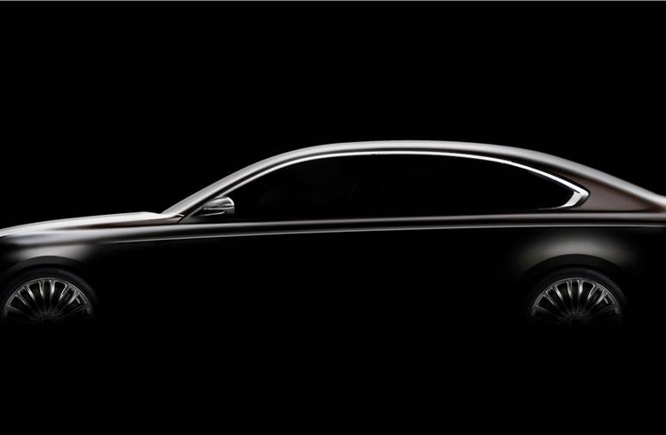 Kia previews second-generation K900 luxury sedan