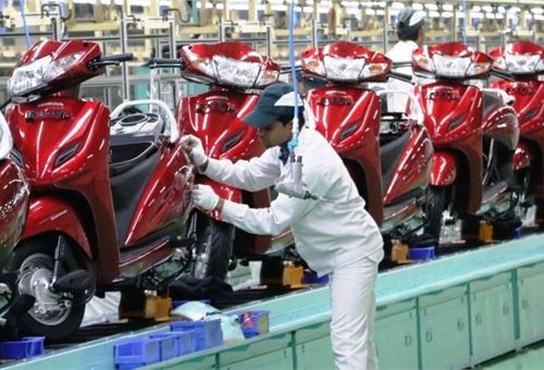 Scooter sales in India decline after 44 months