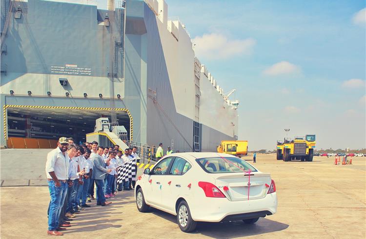 Atul Shahane, vice-president (Exports), Nissan Motor India, flags off the 700,000th car to the ro-ro vessel.