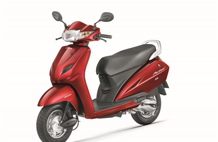 Honda’s Activa (all variants) sold a whopping 225,704 units, up 17.63% YoY.