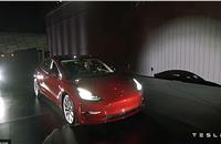 Tesla Model 3 handed over to first customer