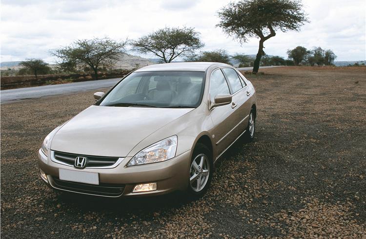 Honda Cars India will replace the passenger-side airbag inflator of 575 CR-Vs (2004 model) and driver-side airbag inflator of 10,805 Accords (2003-2007 model).